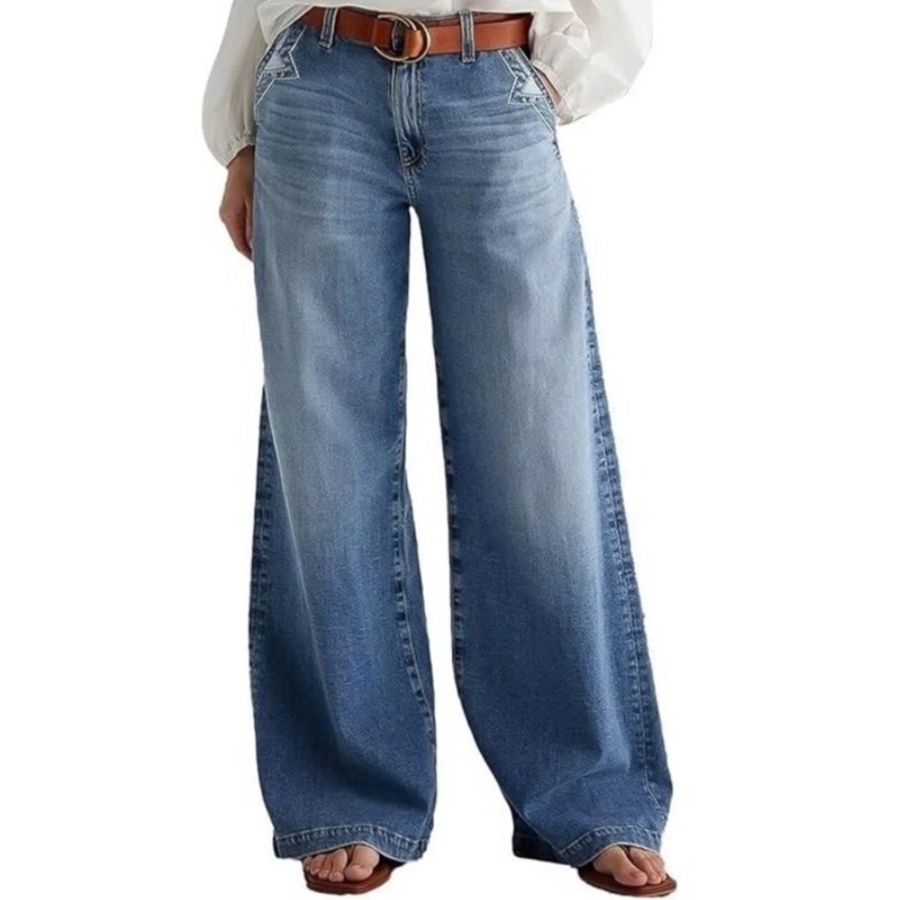 Flamingals Women’s Wide Leg Mid Rise Denim Blue Jeans. Size Large. NWT.